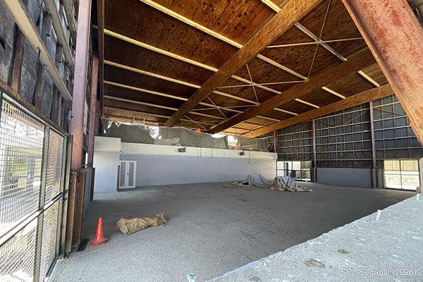 Découvrez le Petit et Grand Hall, des espaces modulables qui allient charme historique et fonctionnalité.
